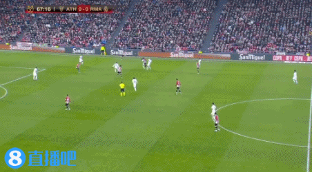 库尼亚：姆伯莫是个了不起的球员，能和他并肩作战很棒