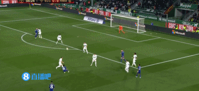 格纳布里：获得巨额收入后曾沉迷奢侈消费，母亲劝我脚踏实地