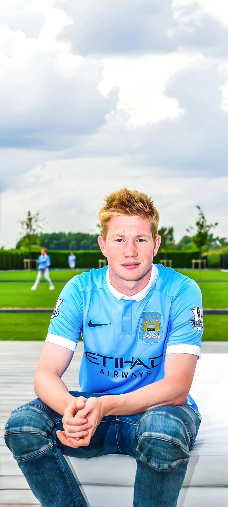 记者：拜仁将于明年一月开始与凯恩谈续约