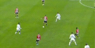 篮球篮网主力球员赛后受媒体采访