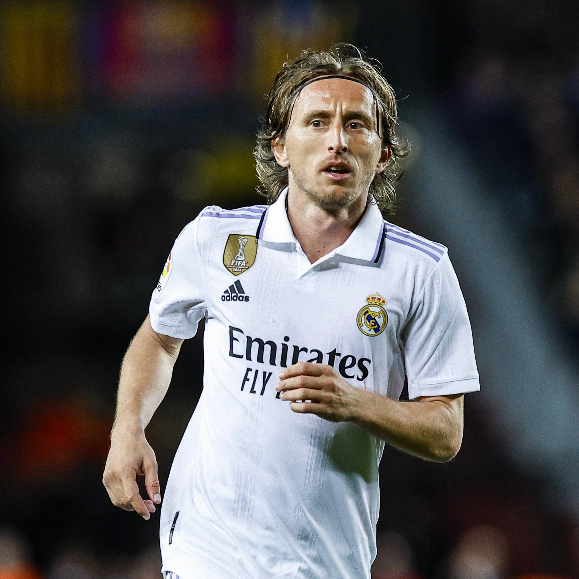 篮球NBA球员合约细节曝光，引发讨论