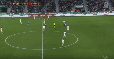 这脚爆射有火箭推进器吧？